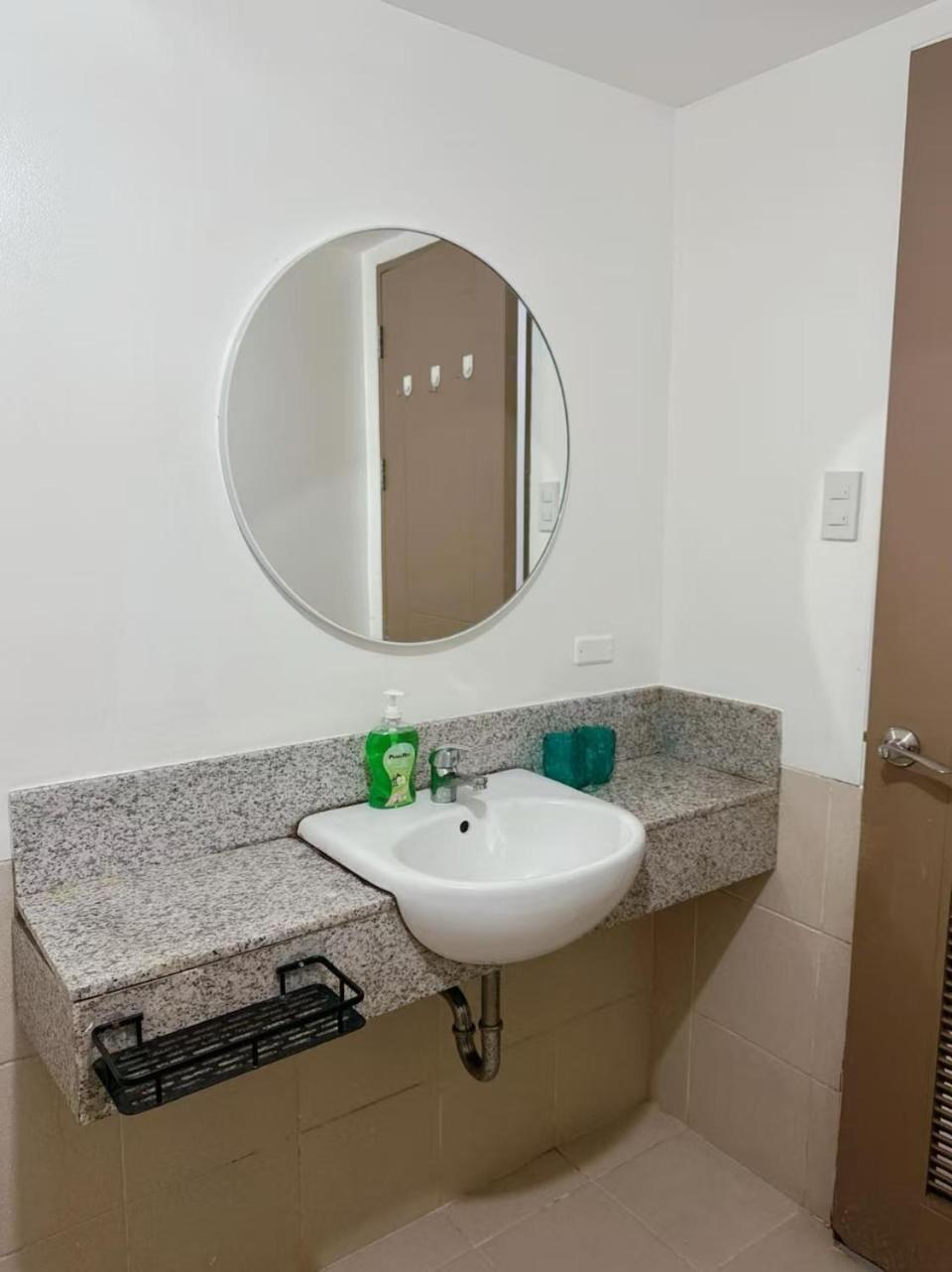 Alea Residence 21 Las Piñas Dış mekan fotoğraf
