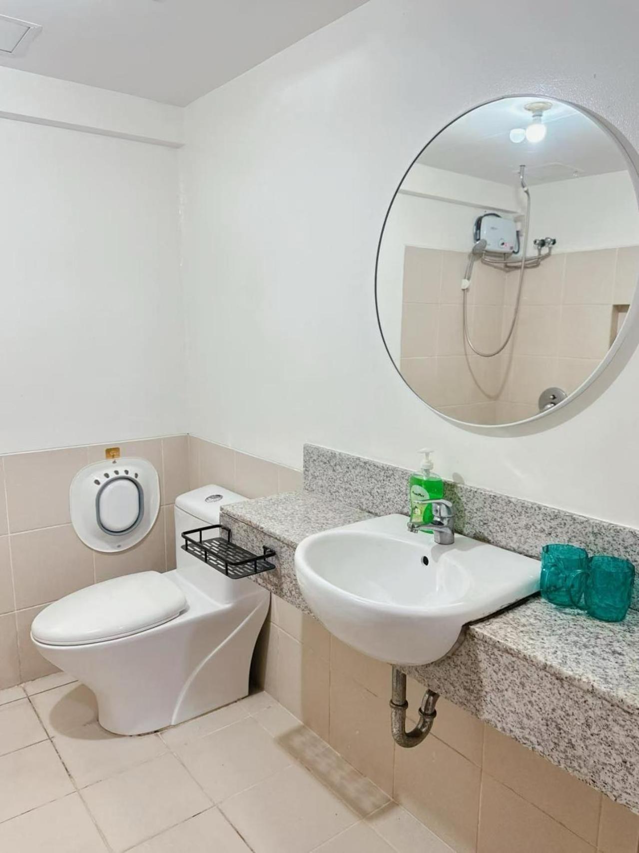 Alea Residence 21 Las Piñas Dış mekan fotoğraf